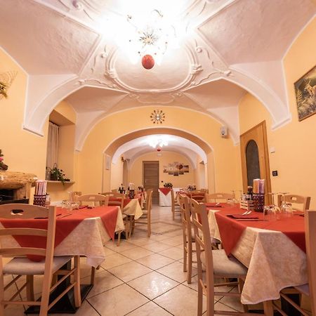 Albergo Casavecchia Tiarno di Sopra Екстер'єр фото